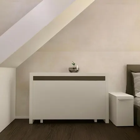 Homeby, Casa Cornalia Apartment Milan