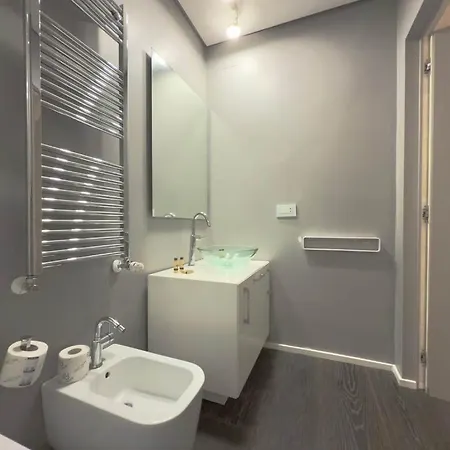 Homeby, Casa Cornalia * Milan